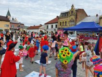 Losowe zdjęcie pochodzące z galerii wydarzenia: WAKACJE Z KULTURĄ